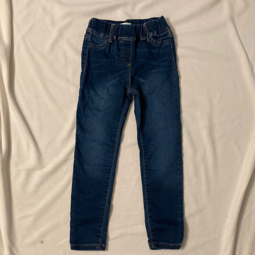 Mini Boden size 7 super soft skinny jeans with elastic waist. New without tags